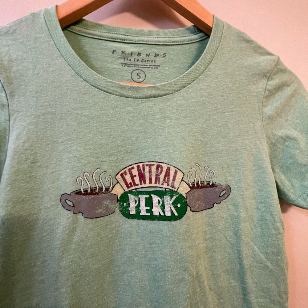 Friends Cental Perk tee